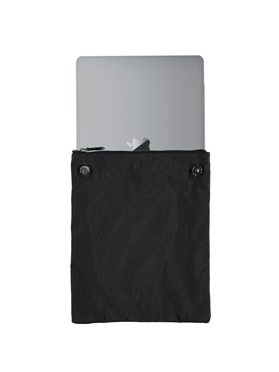beryl+laptop+pocket+mac.jpg