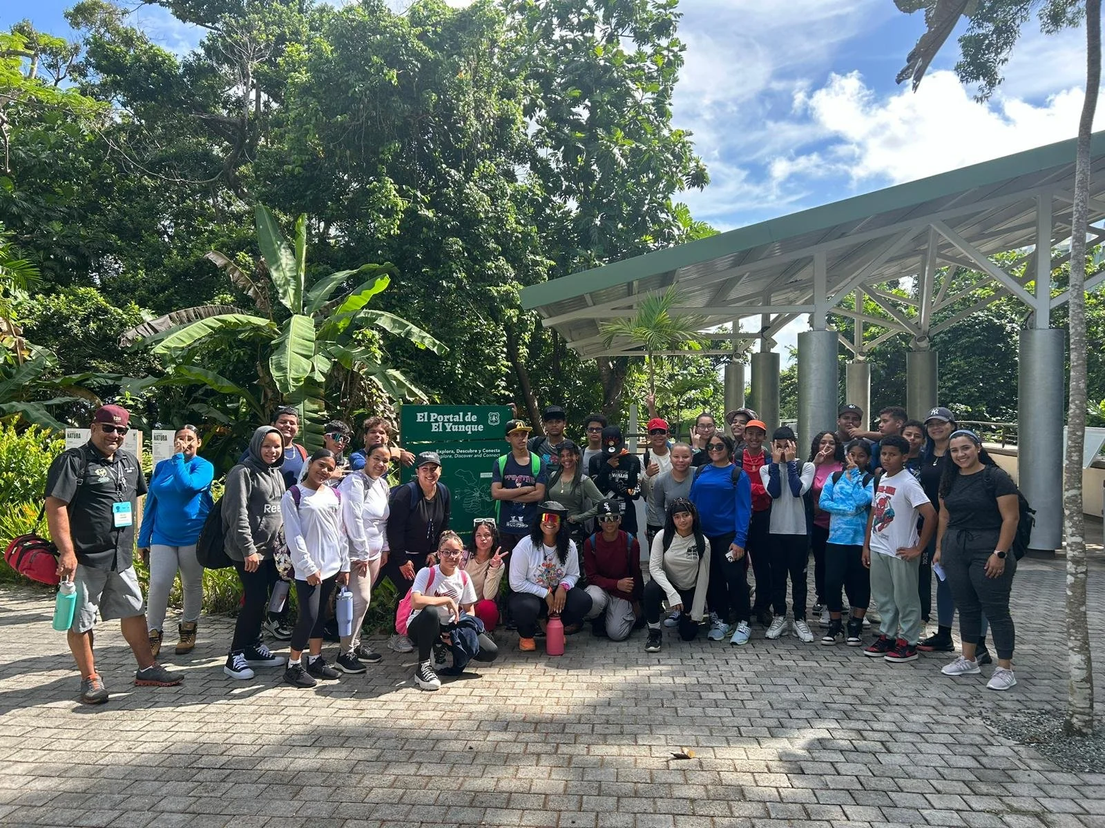 La fundación Amigos del Yunque recibe a estudiantes de escuelas públicas Montessori