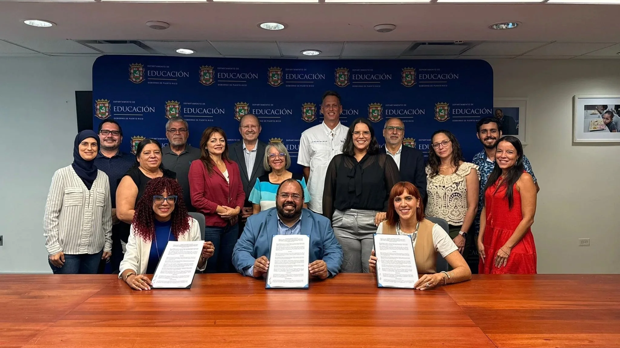 El Instituto Nueva Escuela y el Departamento de Educación renovaron su acuerdo colaborativo a favor de la educación pública Montessori