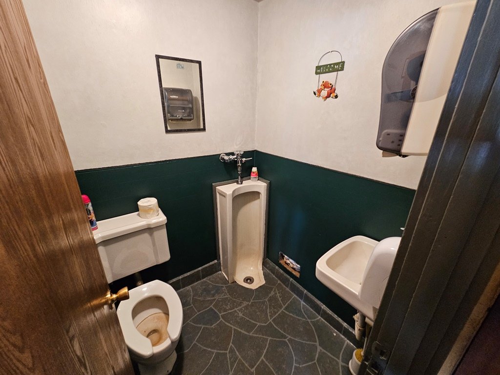32.jpg