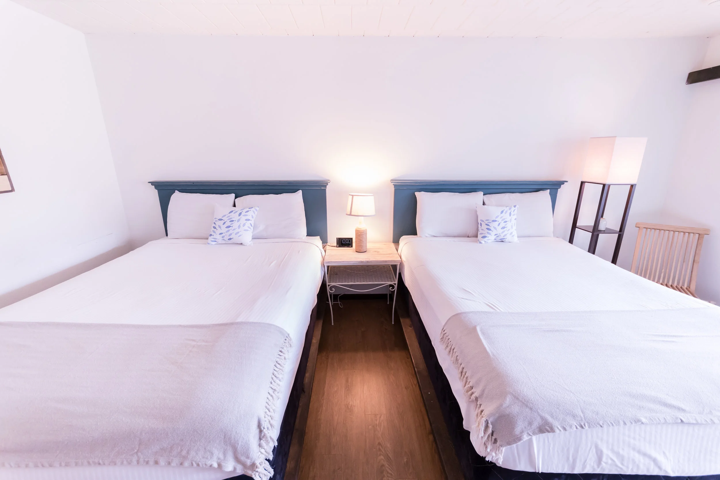 Rooms — Falling Waters Lodge