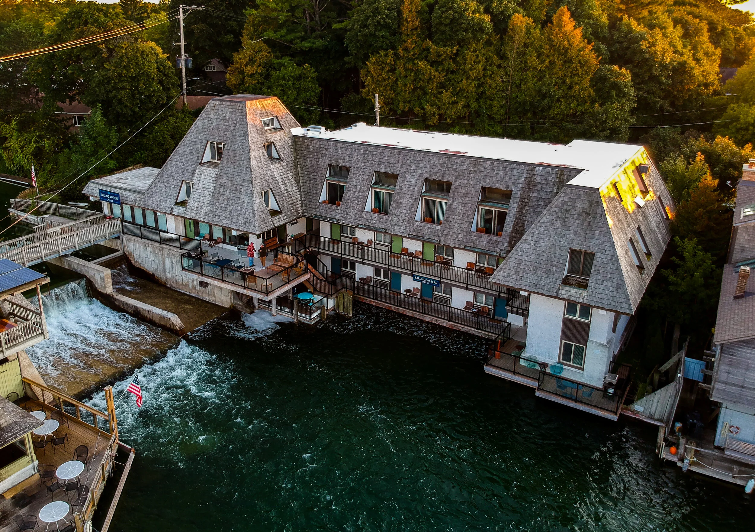 Falling Waters Lodge — Home