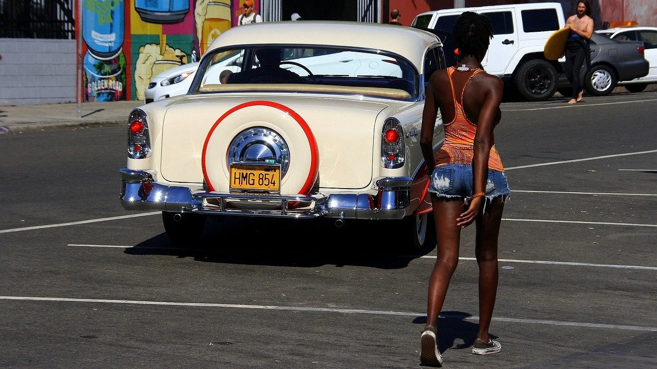 Discover the Vibrant Abbot Kinney Blvd