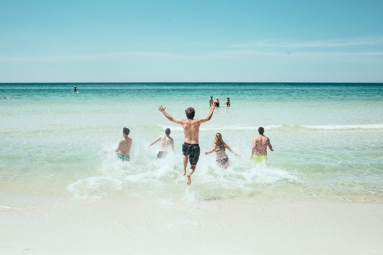 Last Call for Summer Beach Vacation!