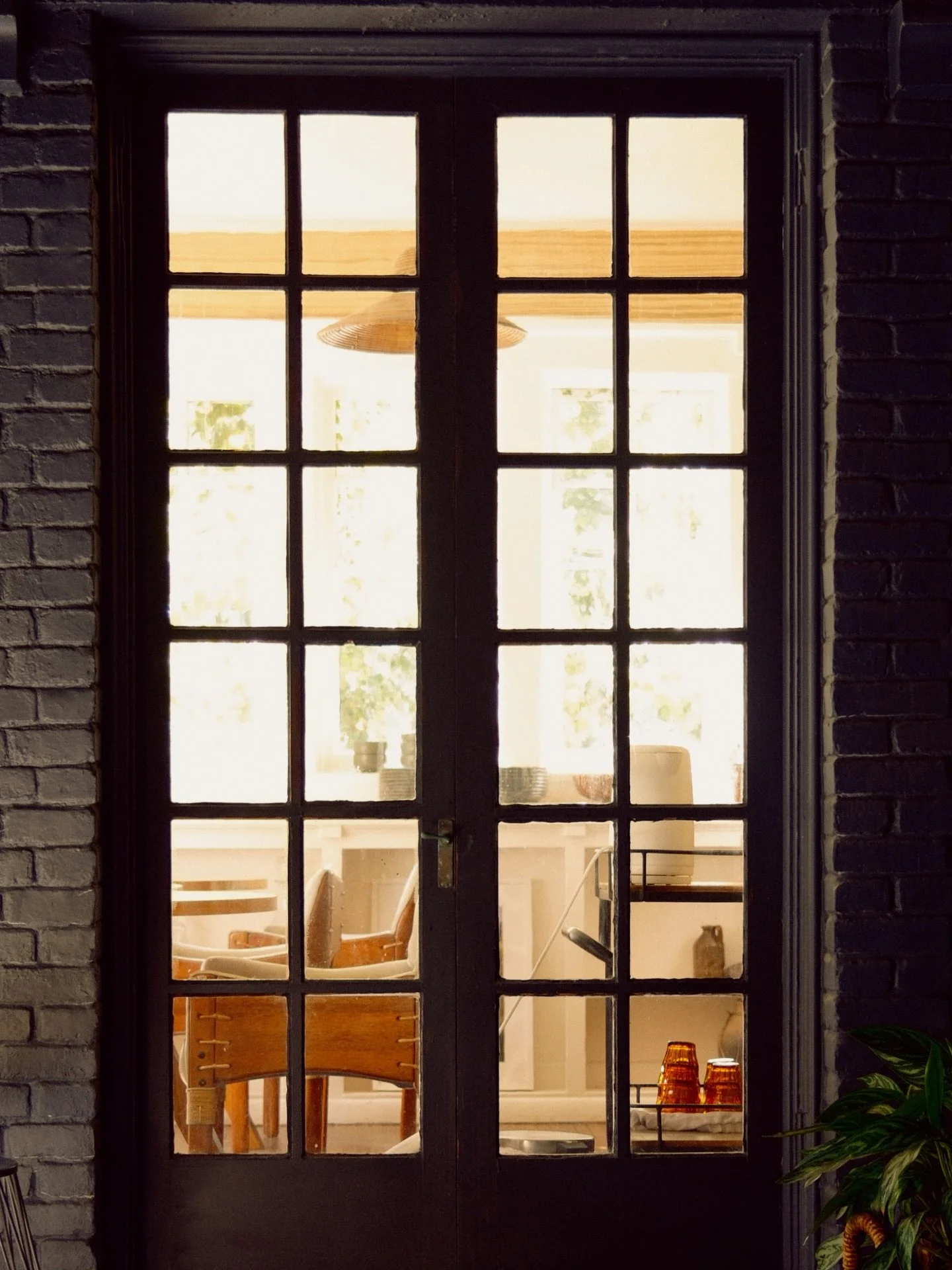 Wake up in the breakfast nook.