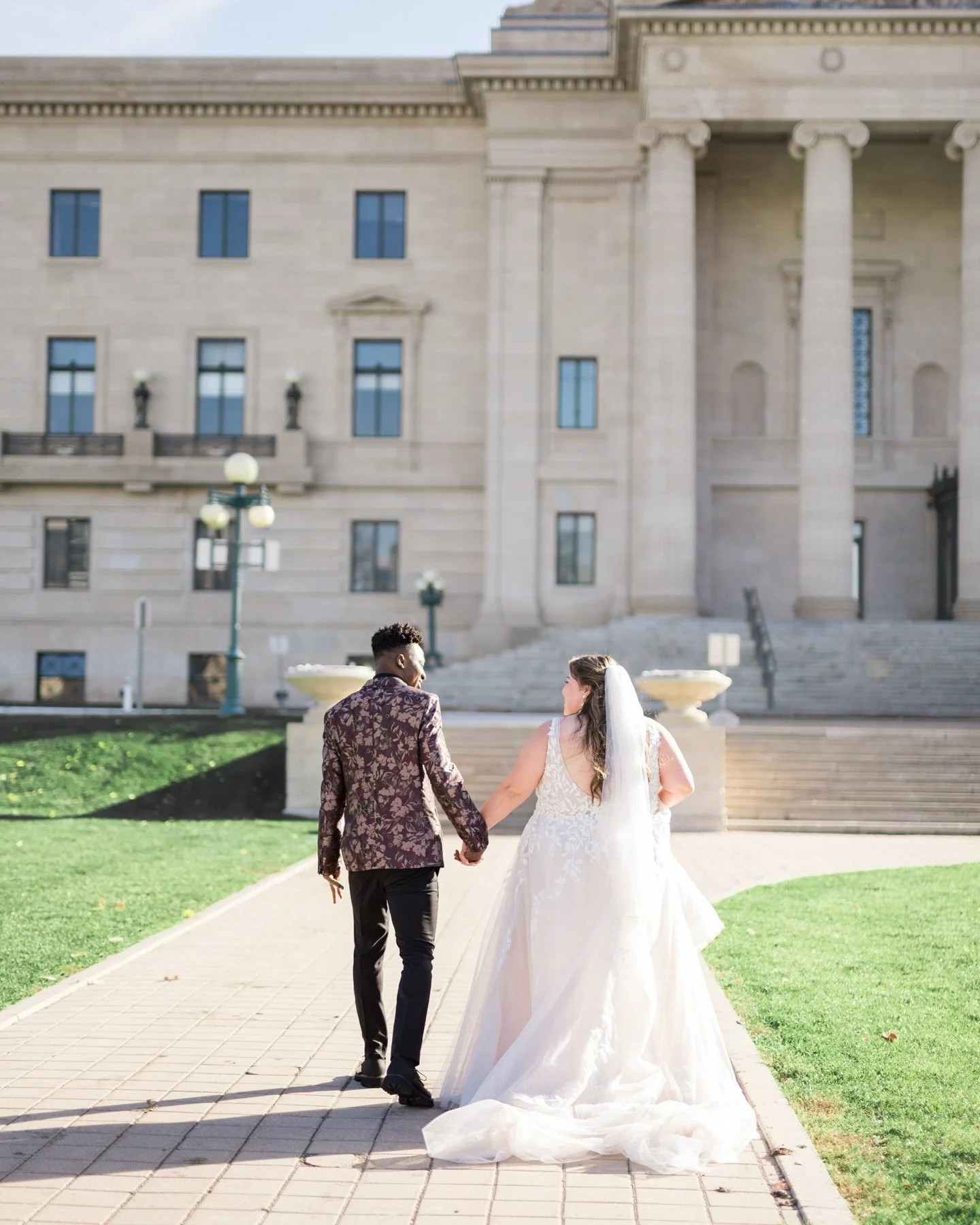 With wedding season coming to a close - and booking season revving up i&rsquo;ve been updating my website, upgrading my gear, calculating new 2026 prices and also working behind the scenes on growing my team in Alberta, Saskatchewan and BC! I&rsquo;m