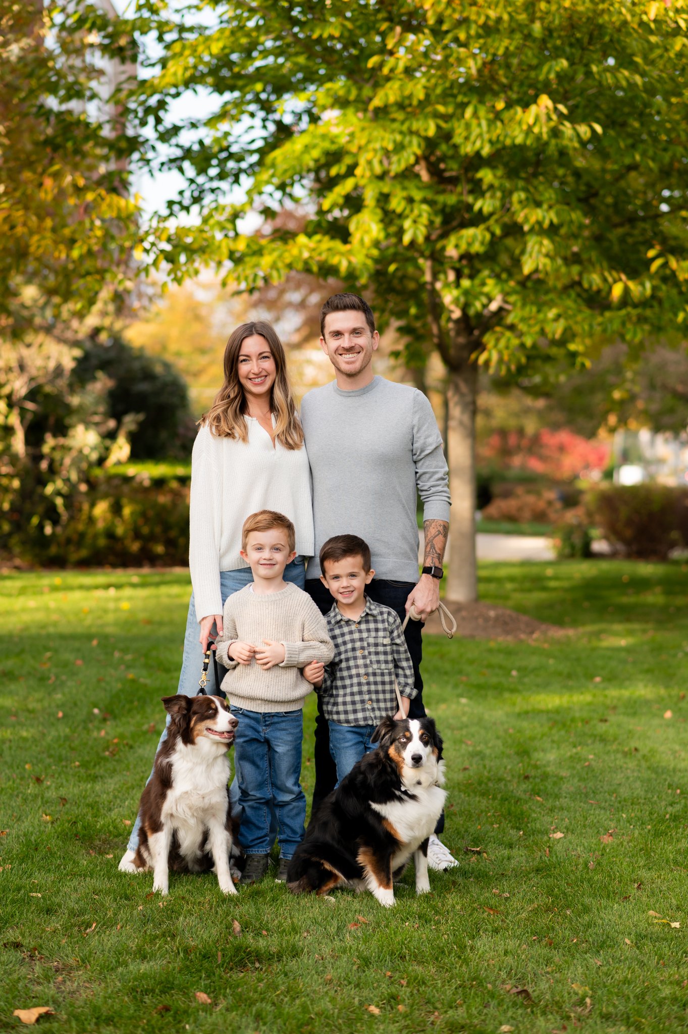 Arlington Heights Mini Session Photographer, Arlington Heights Family Photographer, Arlington Heights Dog-Friendly Photographer, Arlington Heights Family Photography, Arlington Heights Fall Mini Session (1 of 2).jpg