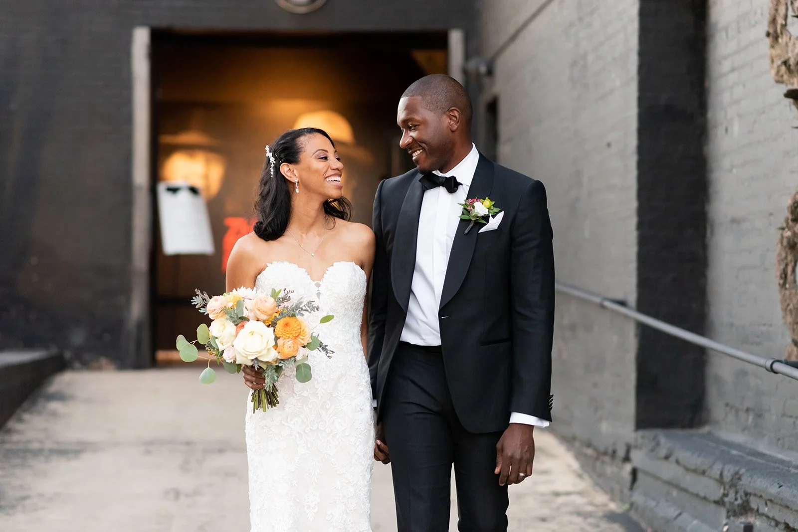 Modern Zhou B Art Center Wedding | Chicago Wedding Photographer