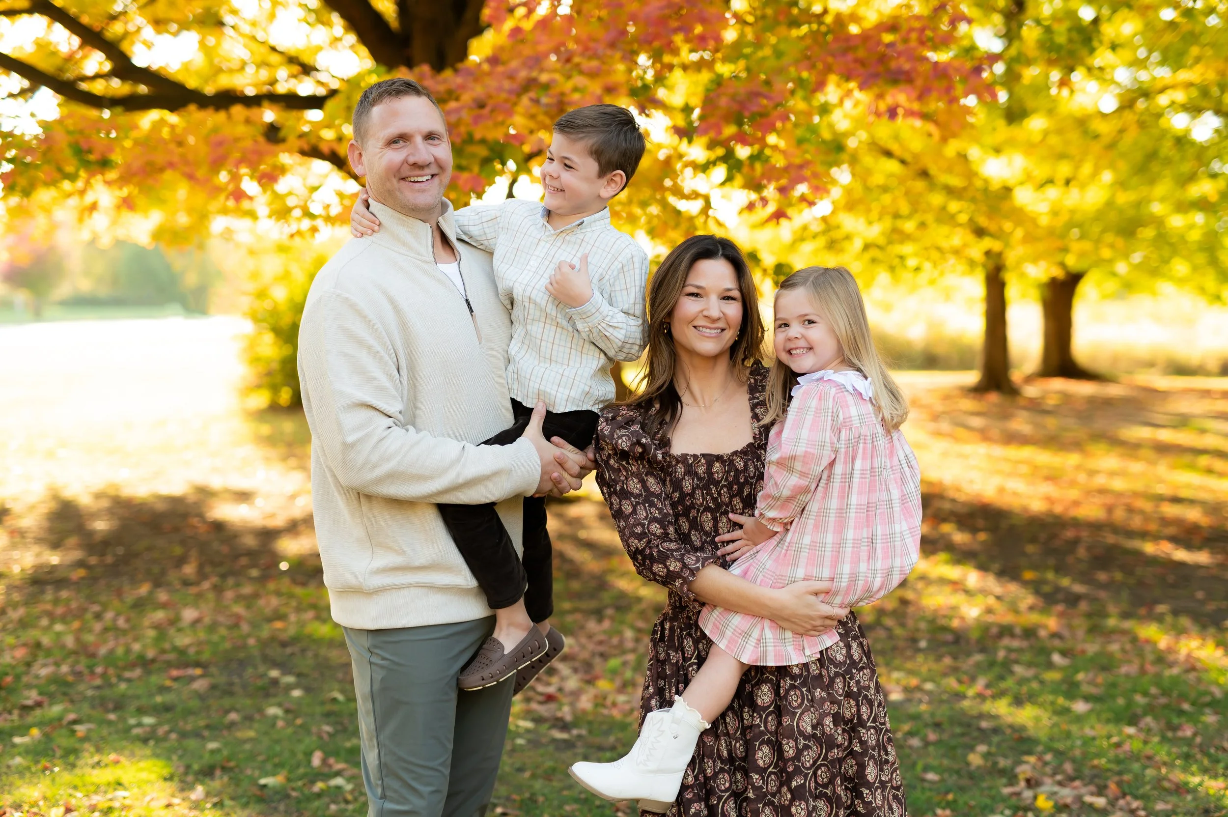 Schaumburg Family Photographer | Busse Woods Fall Mini Session