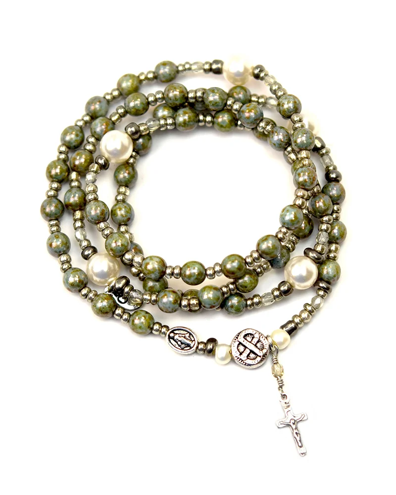 Gracious Words Rosary b.jpg