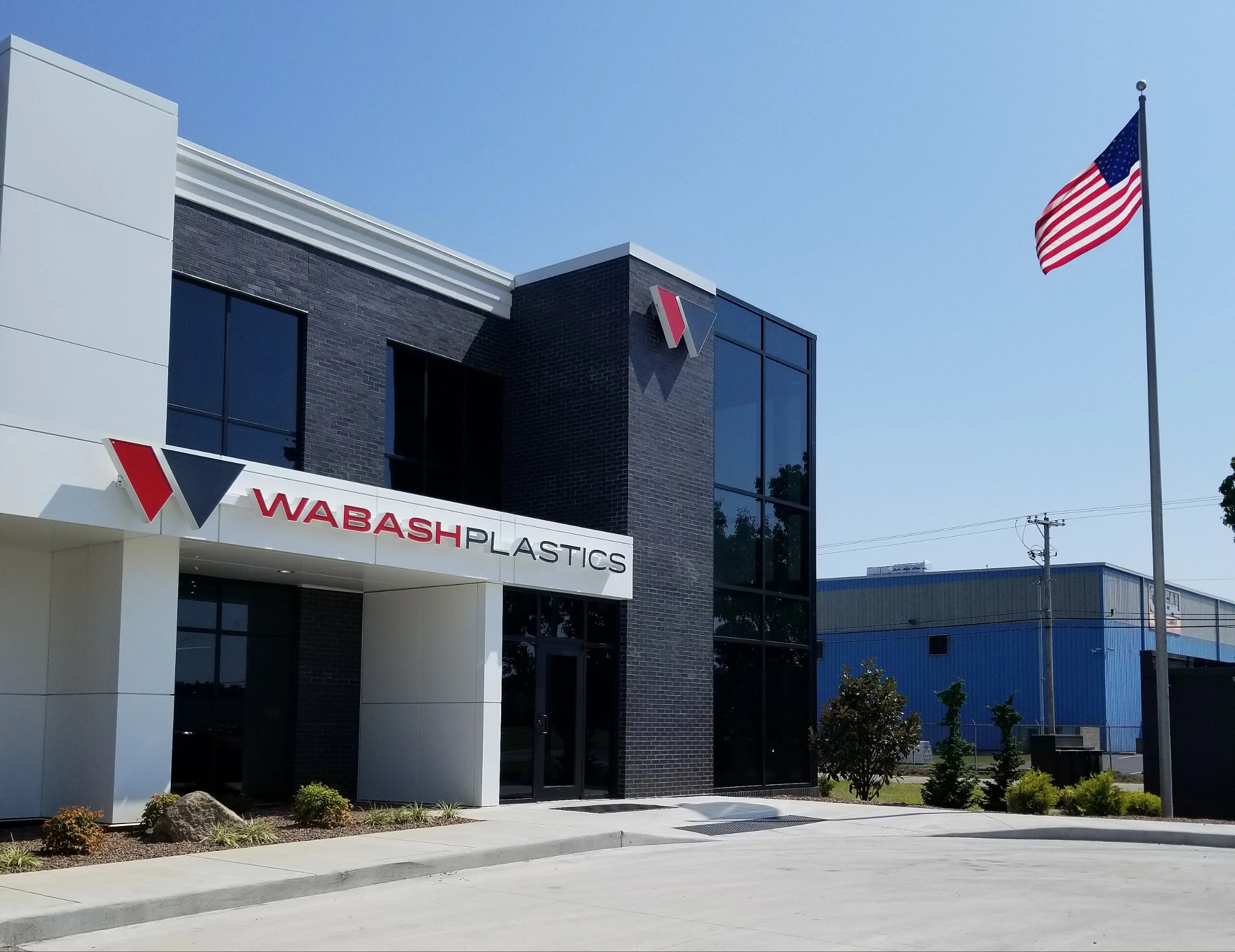 Exterior 1.jpg