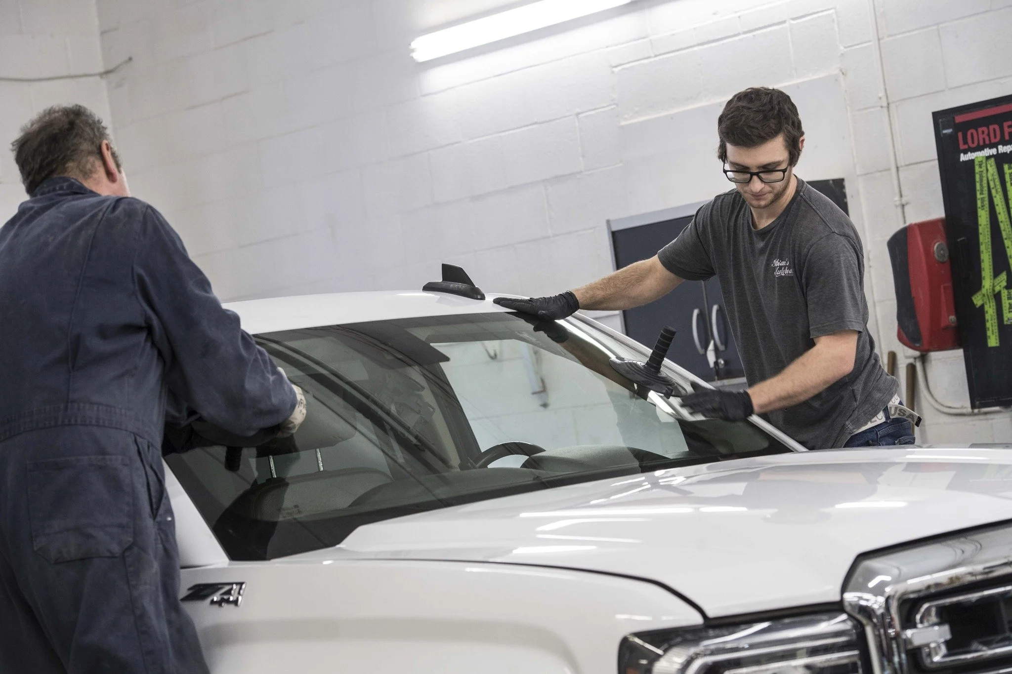 Windshield Replacement — SGI Accredited Collision Repair