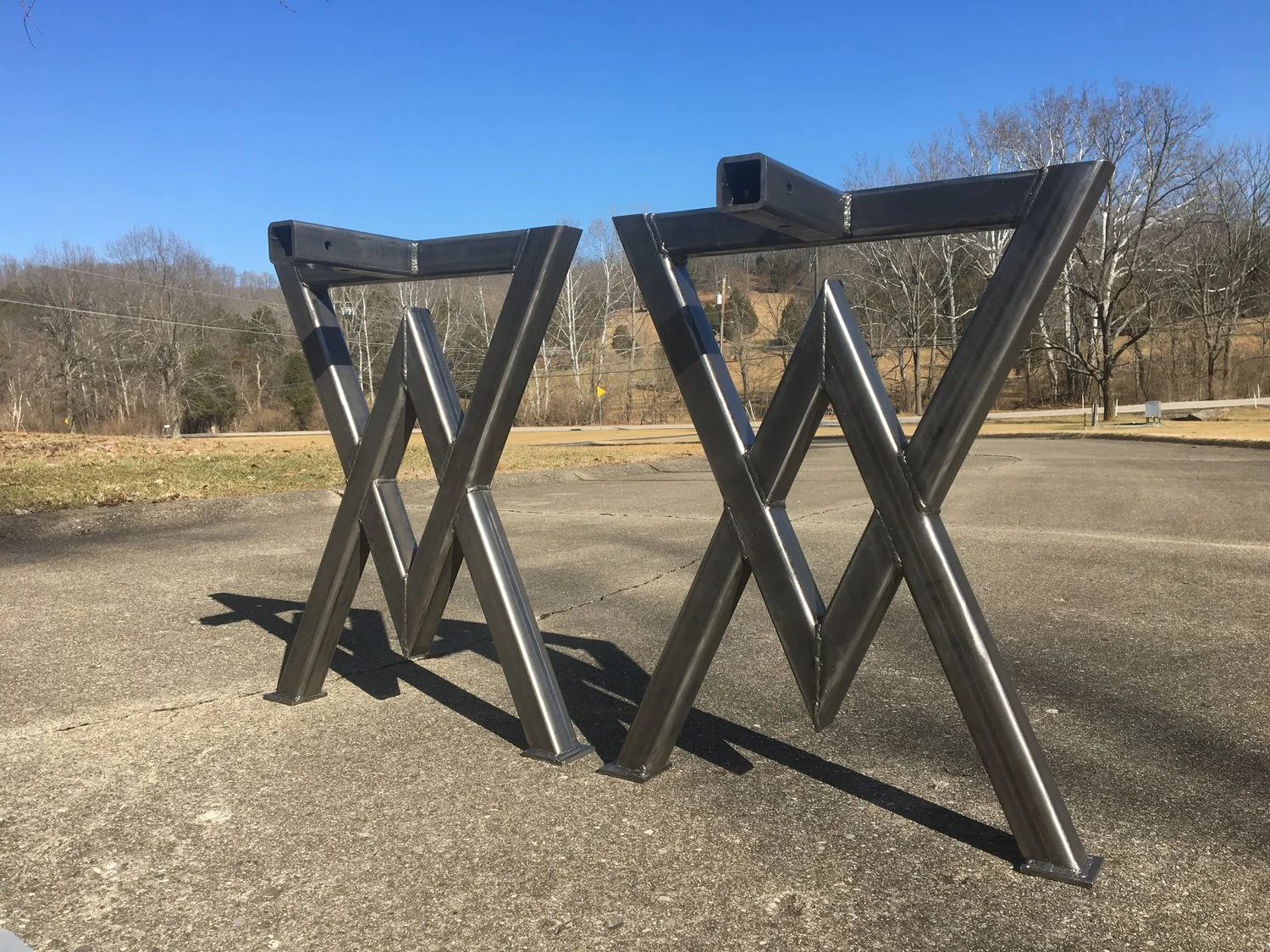 shorthand_short_hand_saw_mill_sawmill_wood_work_woodwork_craftsman_bar_table_cincinnati_ohio_camp_springs_kentucky_ky_south_southern_grain_trees_slab_slabs_patrick_pat_dewenter_design_print_nku_sinclair_walnut.JPG