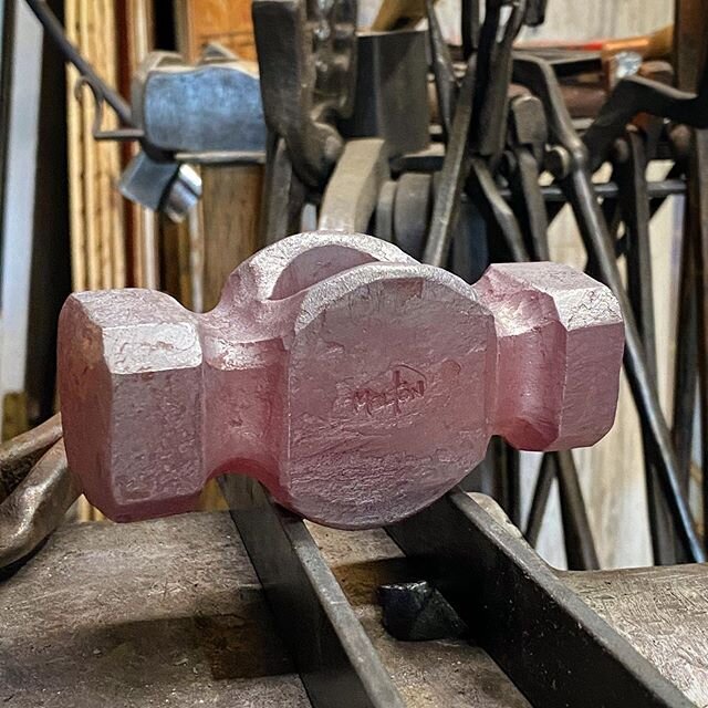 4140 2lb rounding hammer as forged.  This was the first hammer made with a new set of fullering dies, they work!  #forged #hydraulicpress #powerhammer #blacksmith #forged #mississippimade #madeintheusa #customtools #anvils #hammers #blacksmithtools #