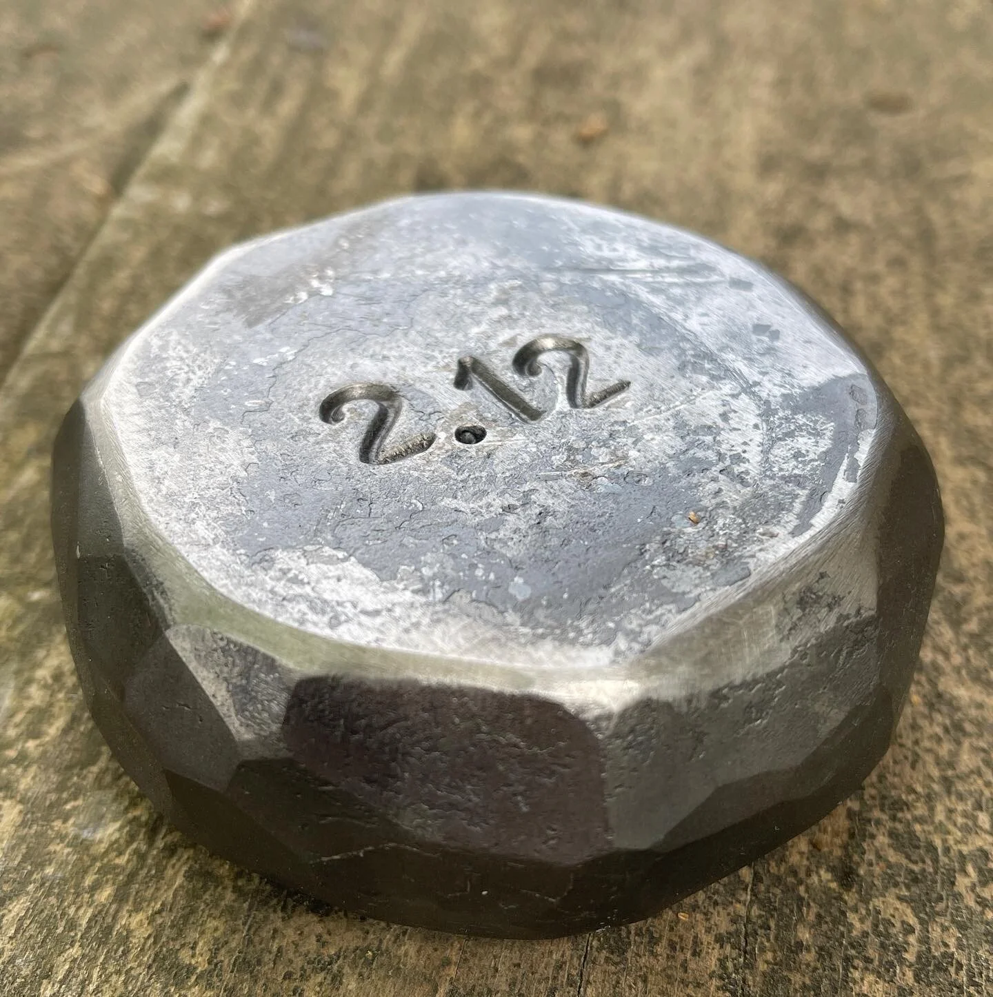 E1725AEF-C913-4F1B-BD06-DF0C4F8F9D94