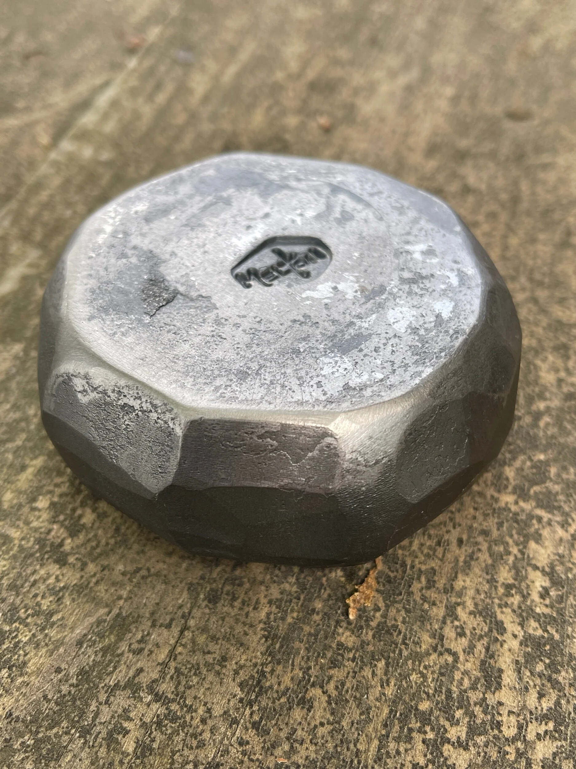 C930E86F-B6EE-4BBB-B4B1-364BA1F98189