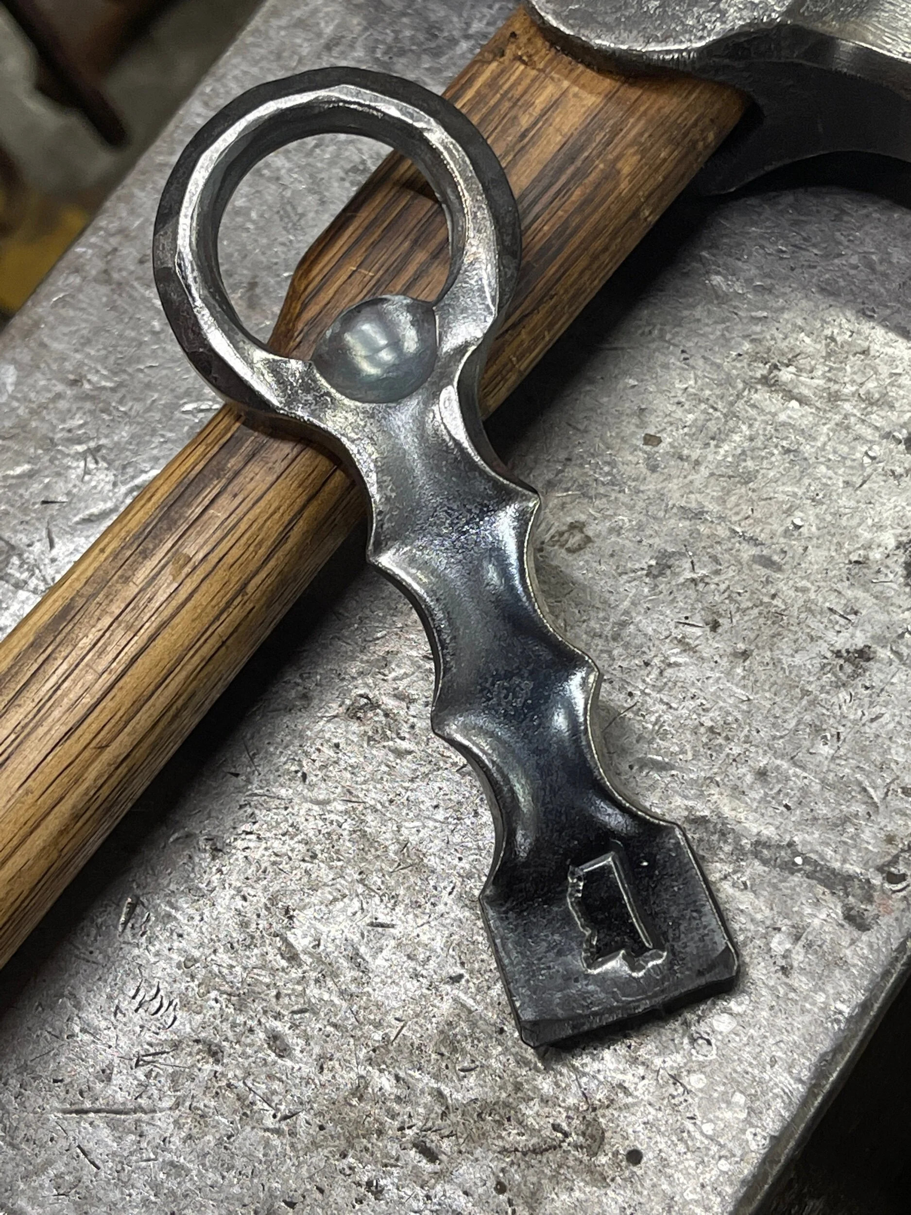 CDD9D0C9-048F-4A84-ACA9-3CFDA9BF74C3