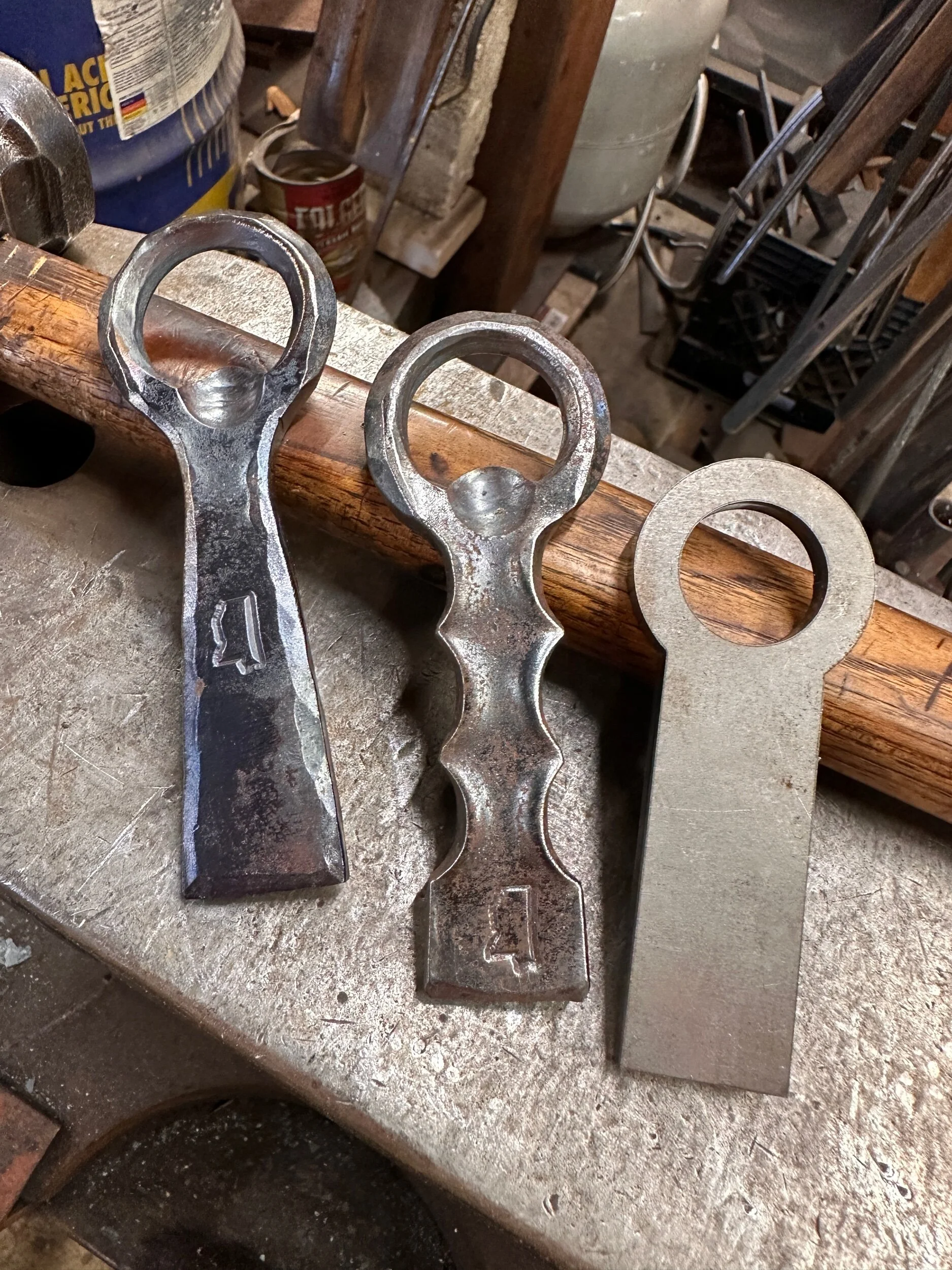 EC4D6EA2-9E93-41B2-B758-D5AE9450E512