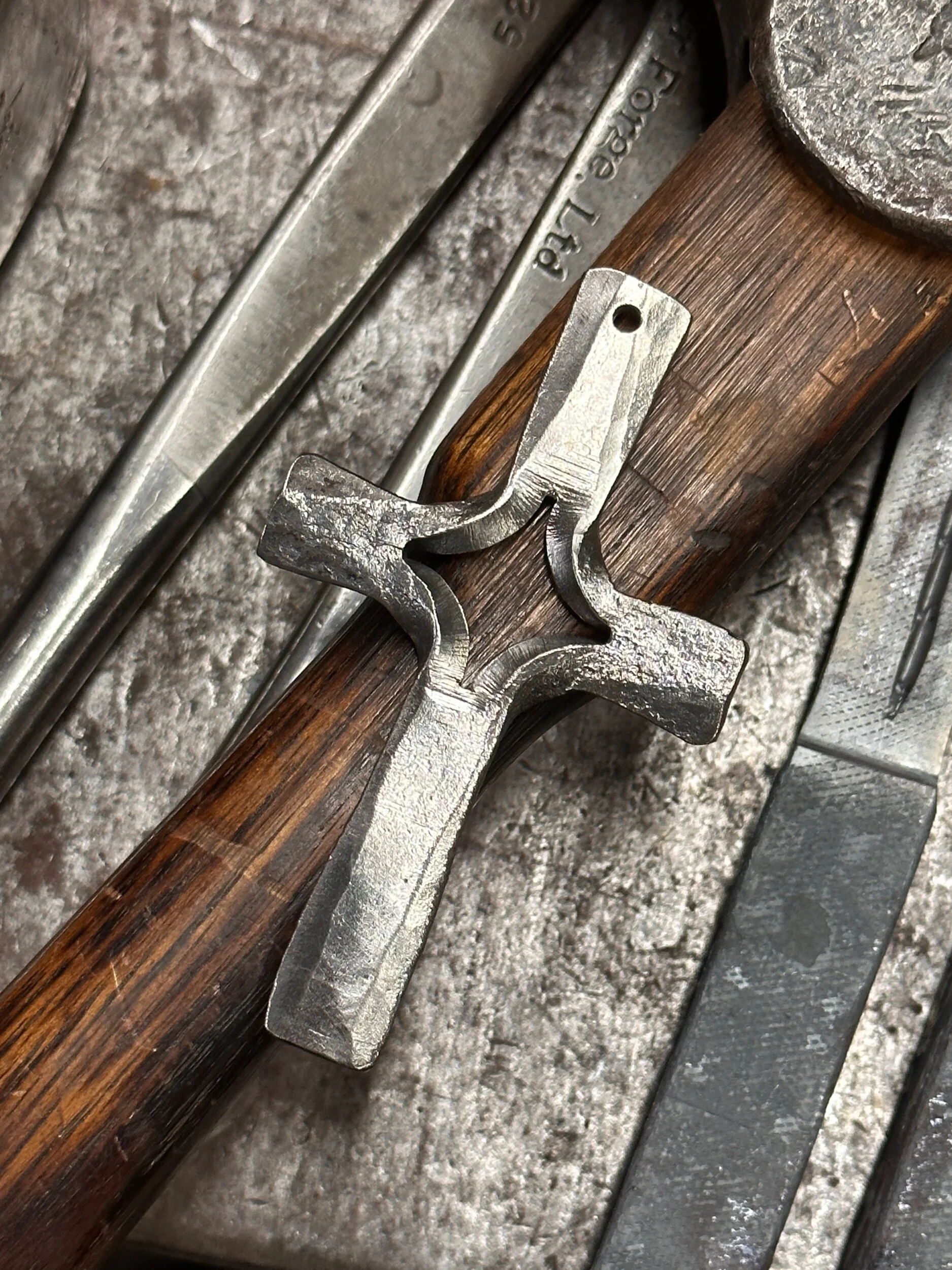 DCB172CA-359E-436A-BA13-D03B57AE79F8