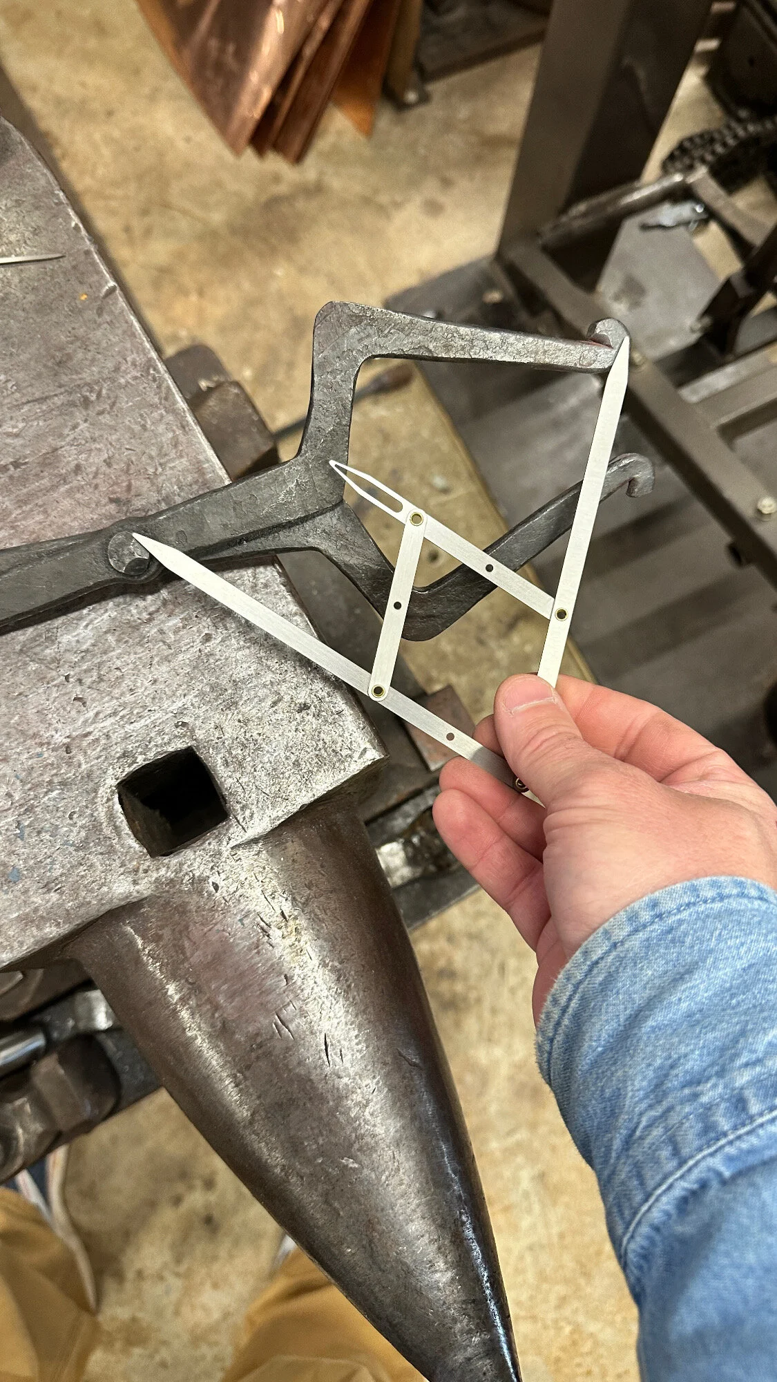 34686590-407E-4D20-A56E-D378590DCEAA