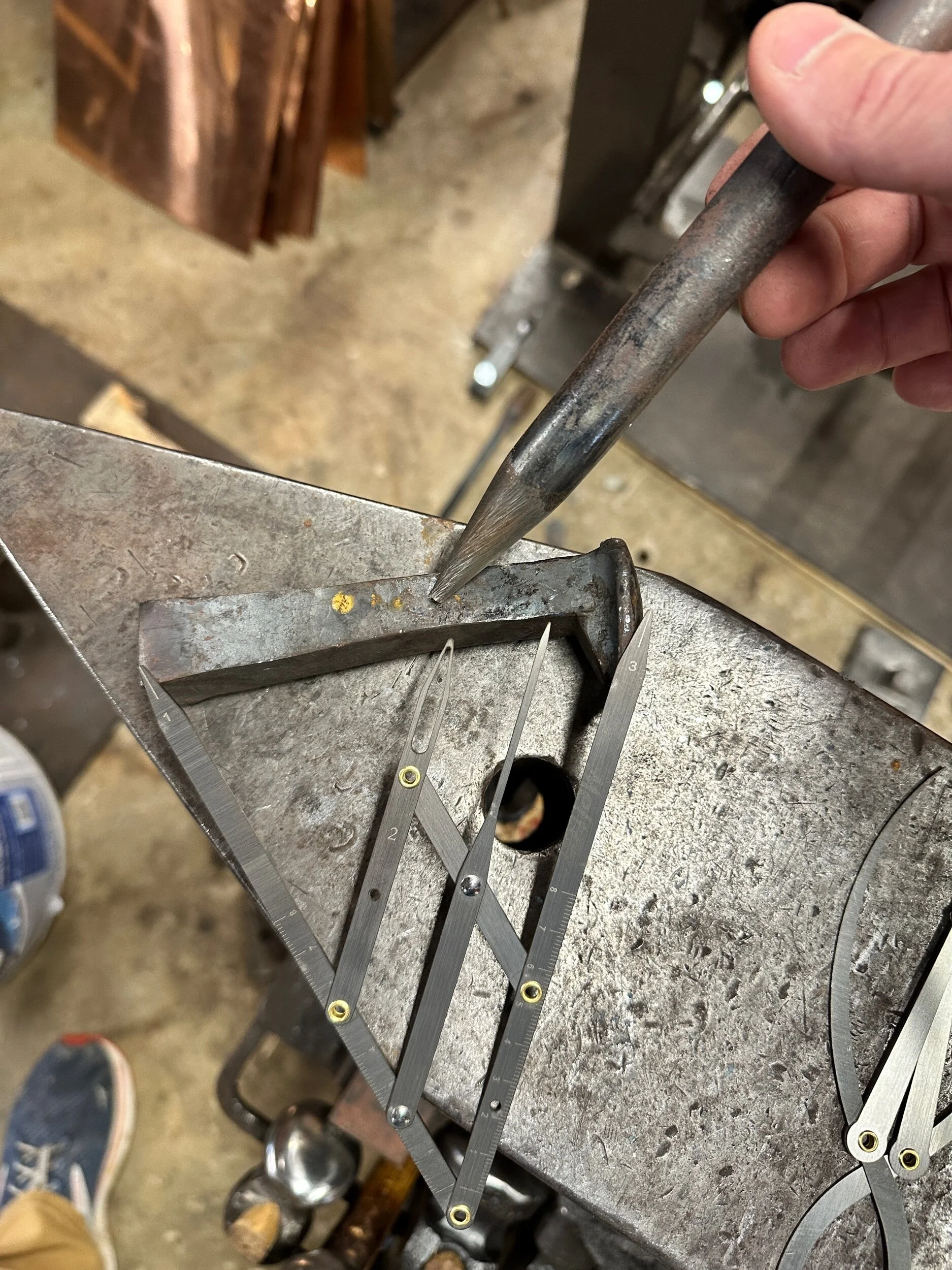 E4E71871-17DD-46A4-91DD-44A5E050BAE7