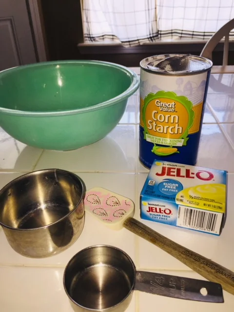Three ingredients is all it takes to keep the kids occupied all afternoon! 