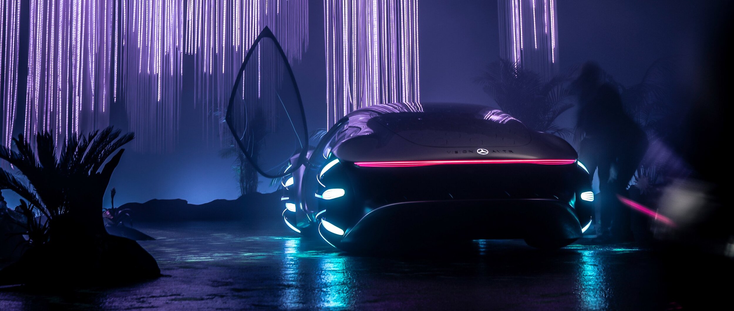 15-mercedes-benz-vehicles-concept-cars-vision-avtr-3400x1440.jpeg