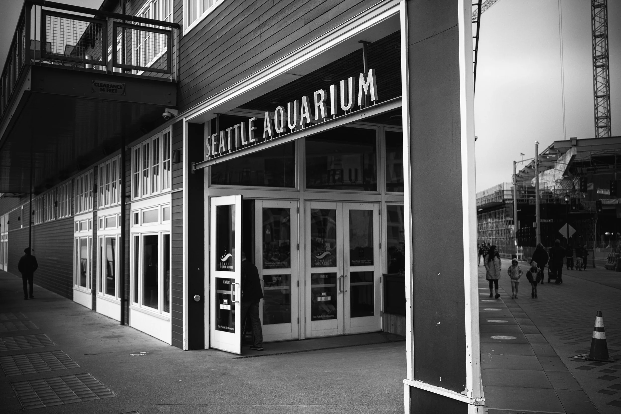 Seattle B&W-9.jpg
