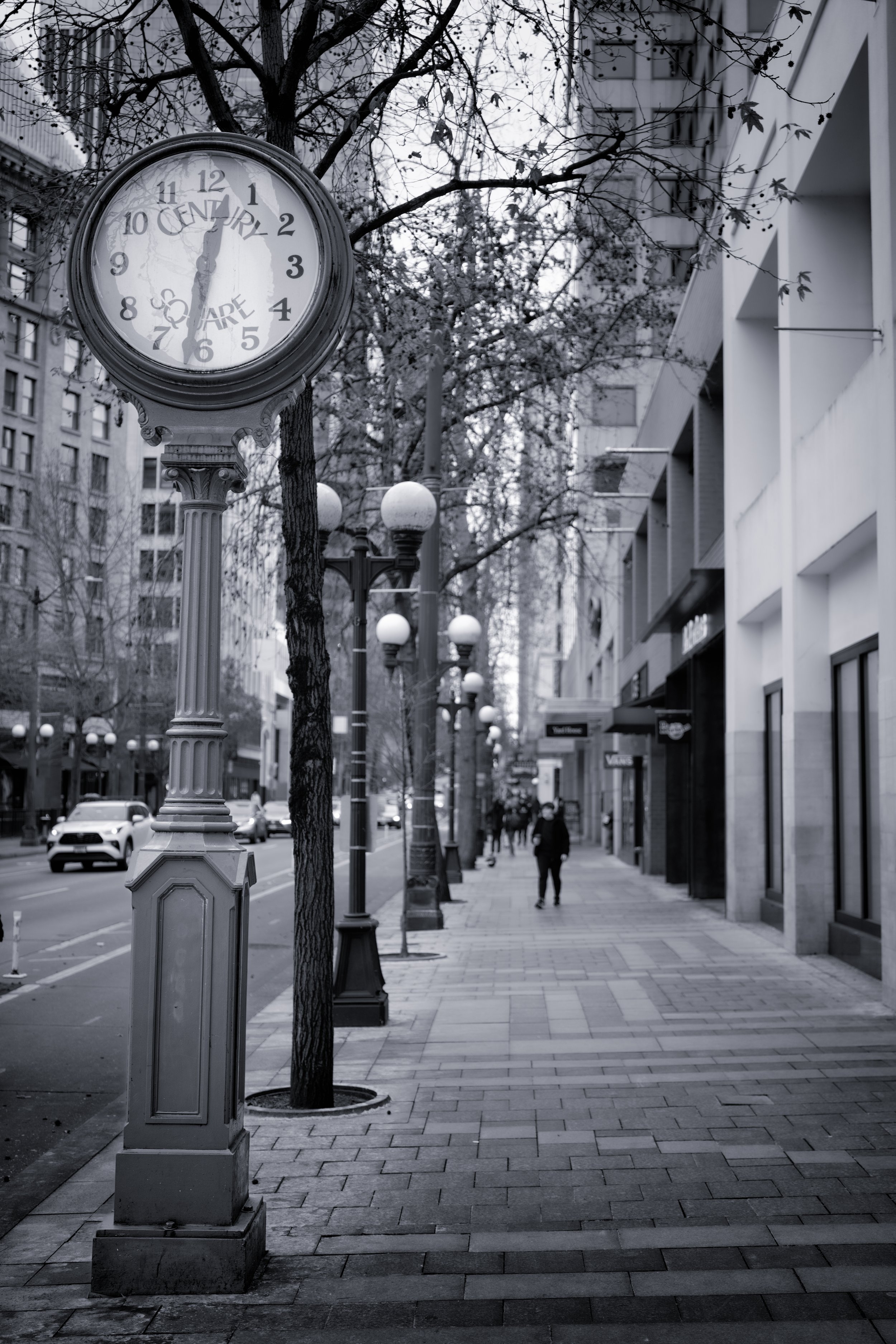 Seattle B&W-17.jpg