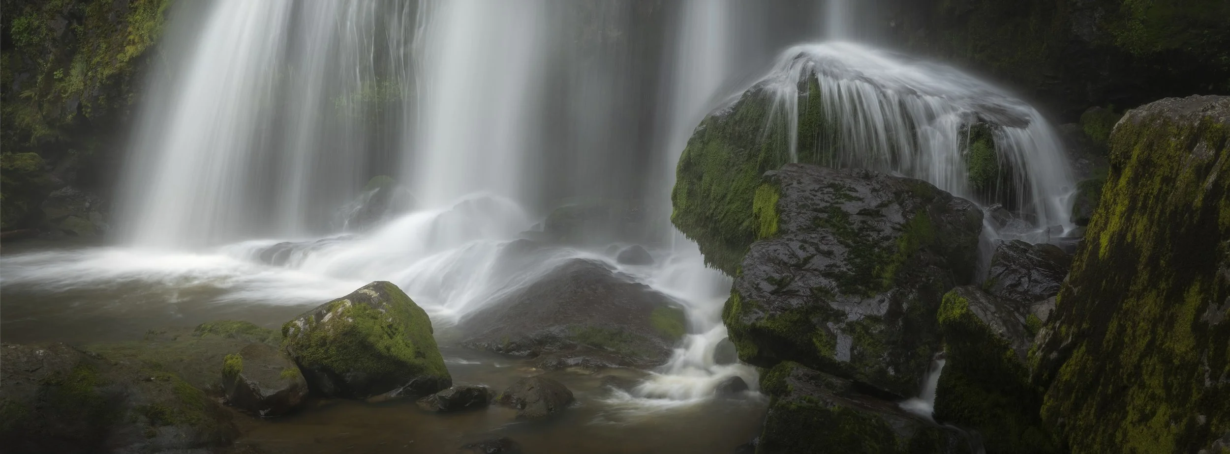 Waterfall pano-1.jpg