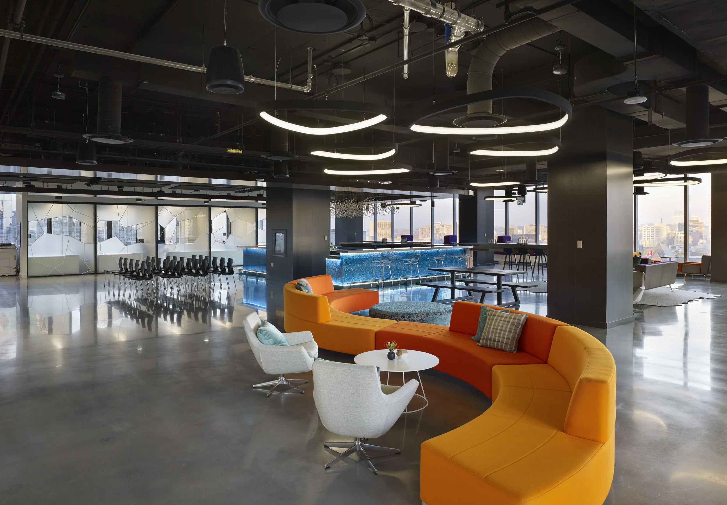 HIPHN_JLABS Toronto_Lobby_Arban_161118.jpg