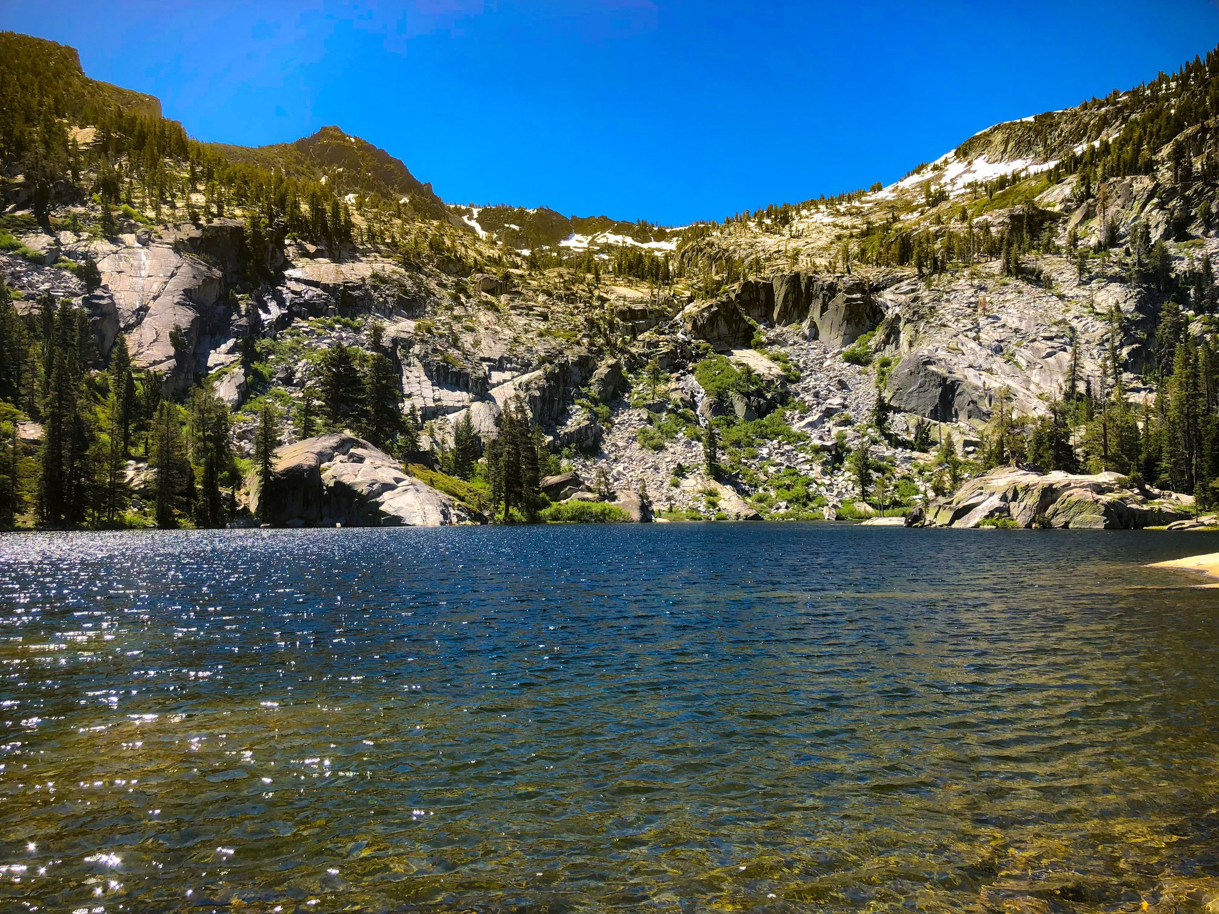 The seclusion of snow lake