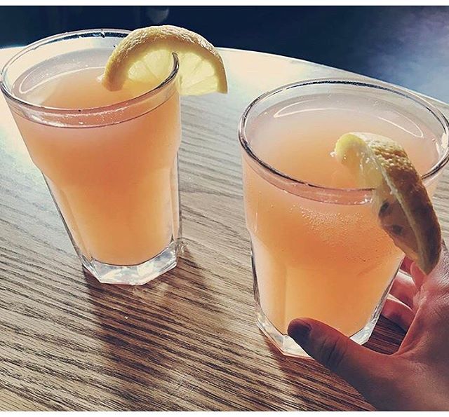 Thanks @hbeniesau for such a great shot of our delicious mimosas at the golden harvest cafe! #goldenharvestcafe #mimosas #breakfast