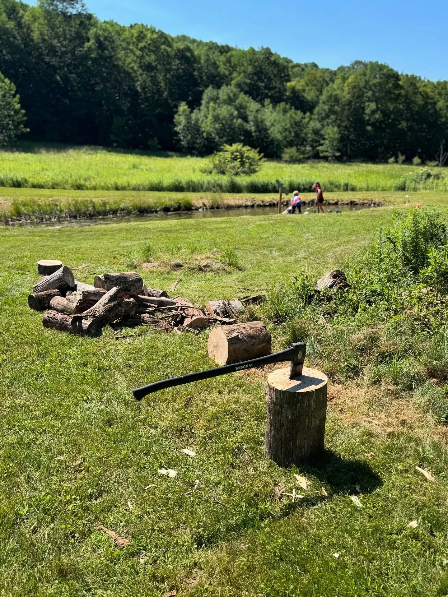 July was full of good vibes at some of our long loved destinations sandwiched between work and enjoying Milford in the summertime. 

🏕️ Camping outside of Oneonta, NY
🏖️ lounging on the beach in Lavallette, NJ
📸 getting professional shots taken 
?