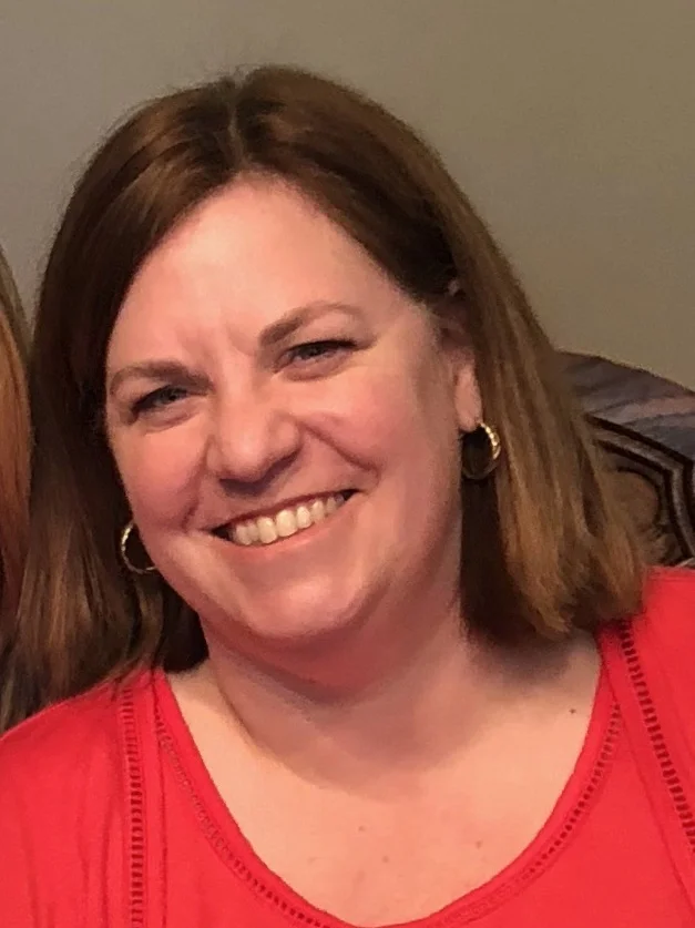 Julie M.jpg