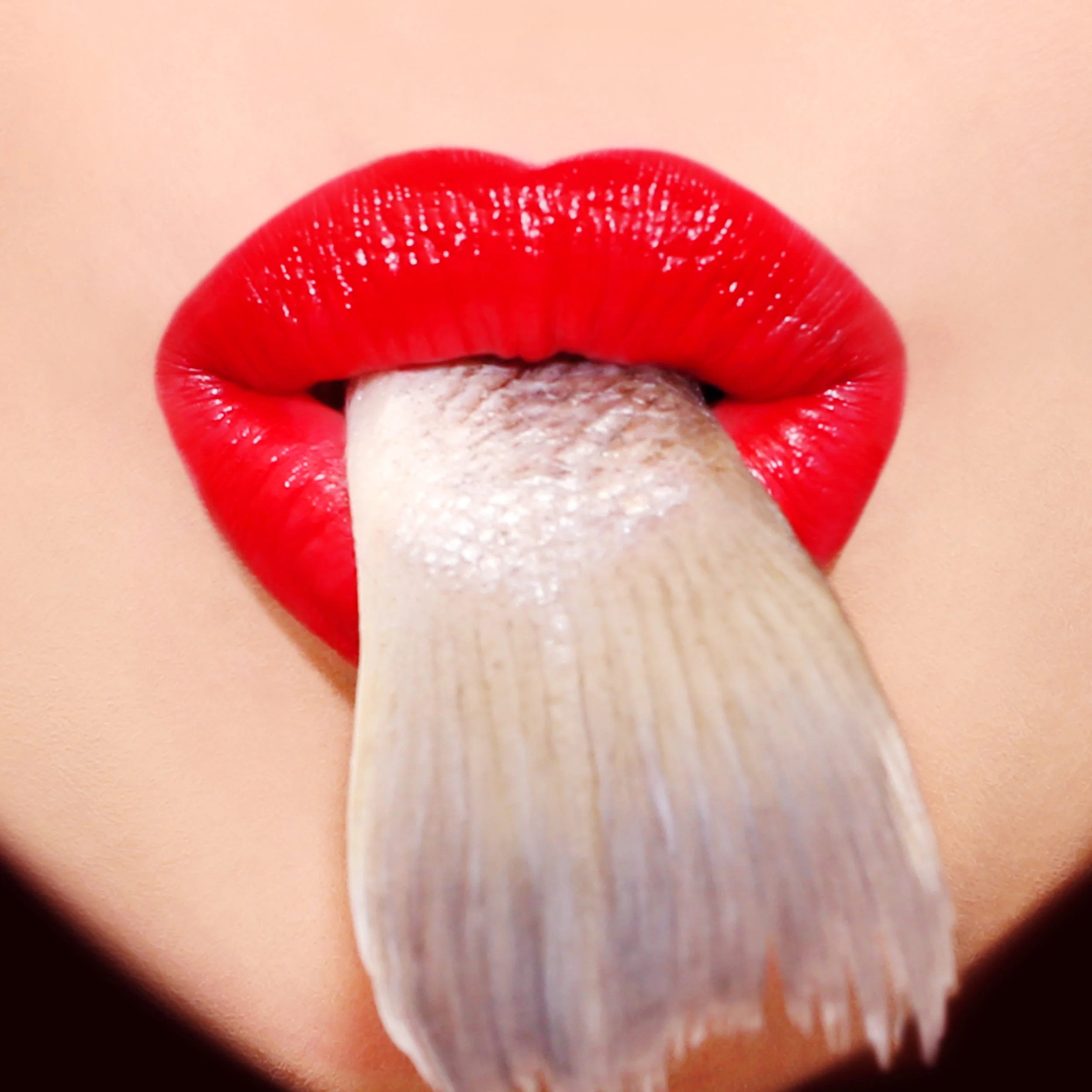 MOUTH_ FISH TAIL_5.jpg