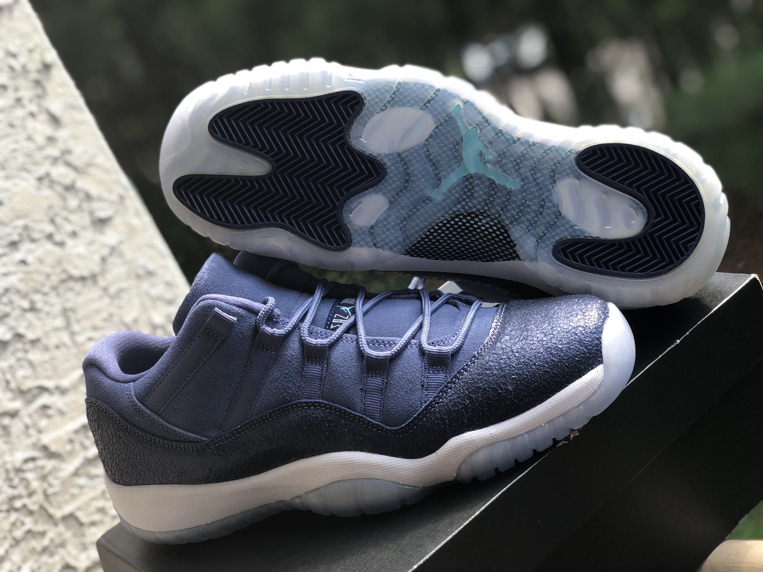 Air Jordan Retro 11 Low -GS- 'Bleached 