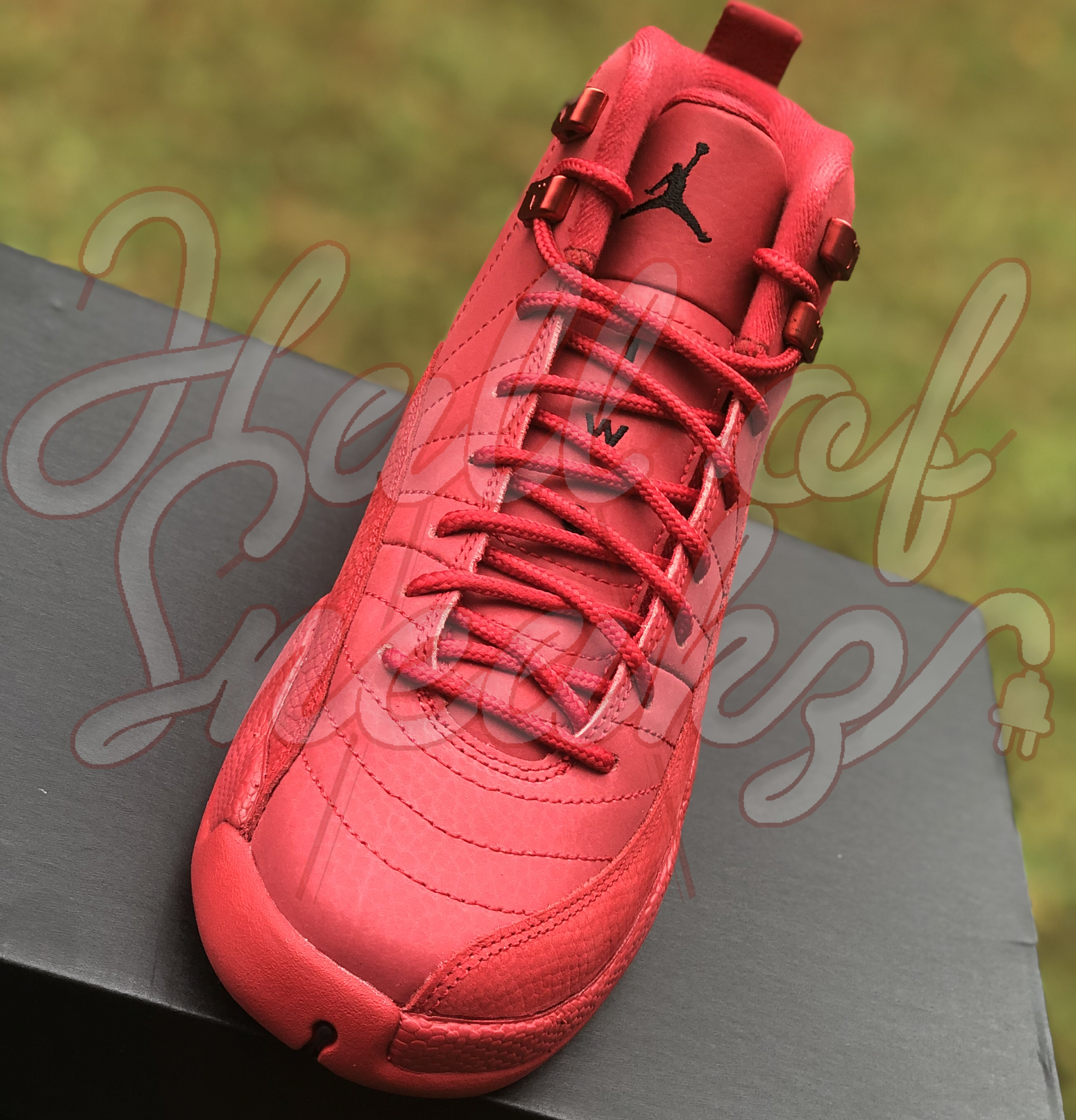 the all red 12s