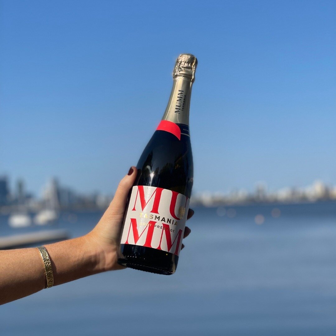 Wine and dine that special someone with the latest sparkling wine addition in the Mumm Terroir range... Mumm Tasmania Brut Prestige, darling! 💁&zwj;♀️🥂

It's sophisticatedly sparkling with complex aromas of warm spices and red berries, with a soft 