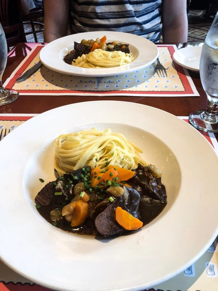 boeuf bourguignon at les chefs de france