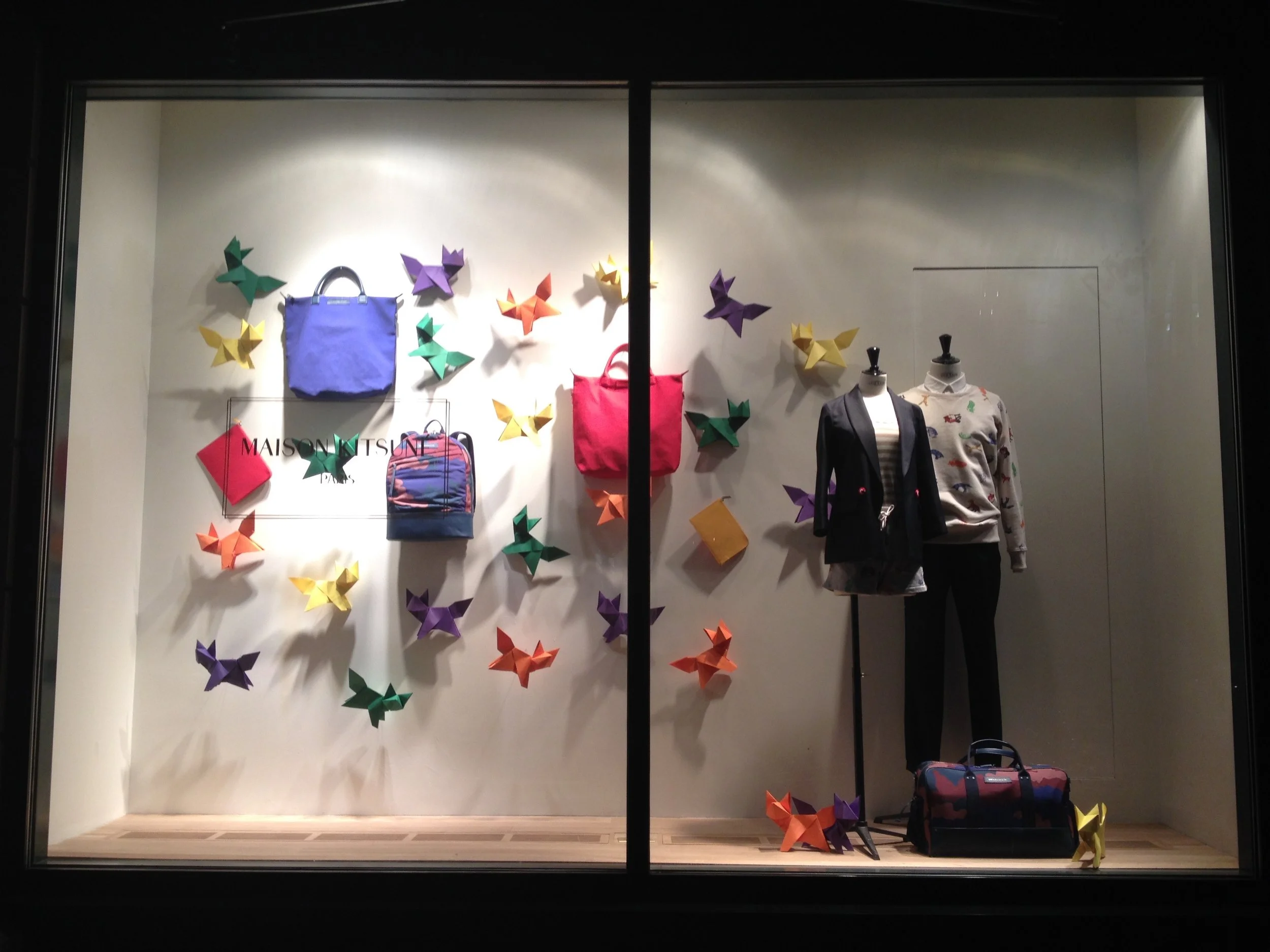 MAISON KITSUNE - NEW YORK WINDOWS