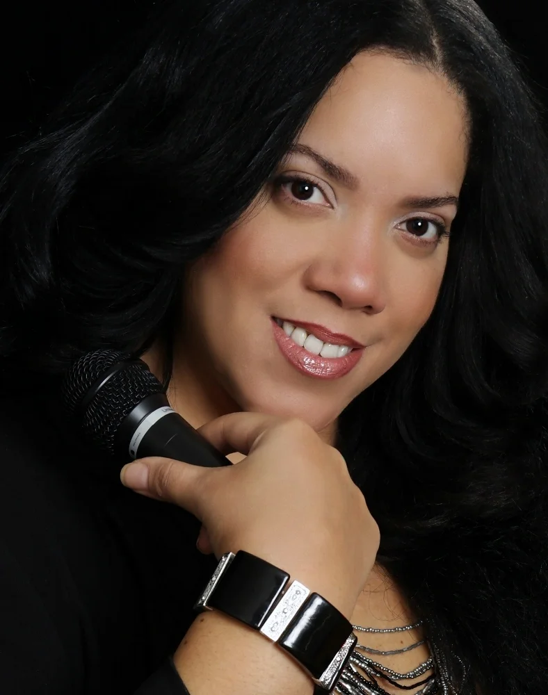 The Diva headshot 2.JPG