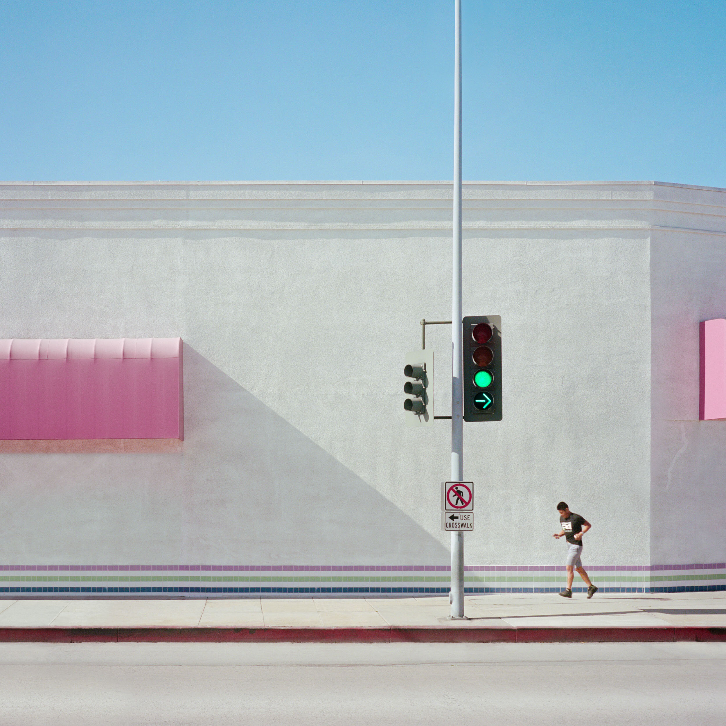 Re-discovering L.A | George Byrne, photographer talks about portraying the everyday urban spaces.