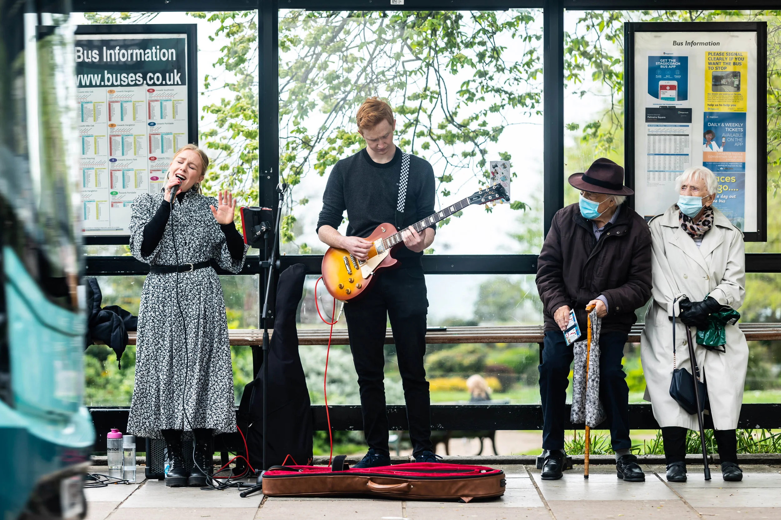 Brighton &amp; Hove Buses welcomes street musicians back as COVID-19 rules eased 