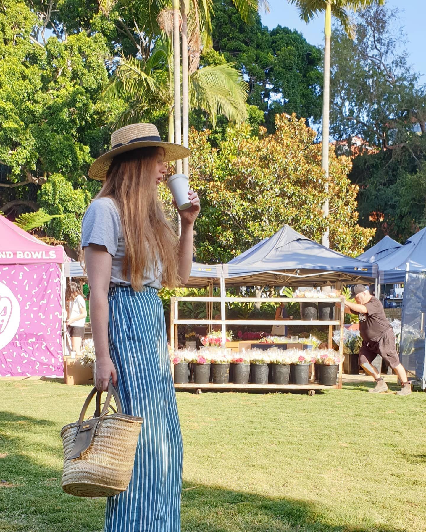 I got coffee! I got flowers! I got a toastie! I got my New Yorker! I got snacks for the boys! I'm sunsmart! Didn't brush my hair! I've got an elastic waistband! The bag is a basket! 💐💐💐💐💐💐💐💐💐💐💐💐🌹🌹🌹🌹🌹🌹🌹🌹🌹🌹🌹💖💖💖💖💖💖💖💖🌺🌺🌺