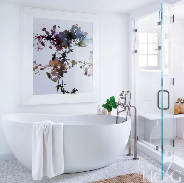 27146-Amagansett-Home-Tour-Designer-Brad-Ford-Master-Bathroom-9b6ab79c.jpeg