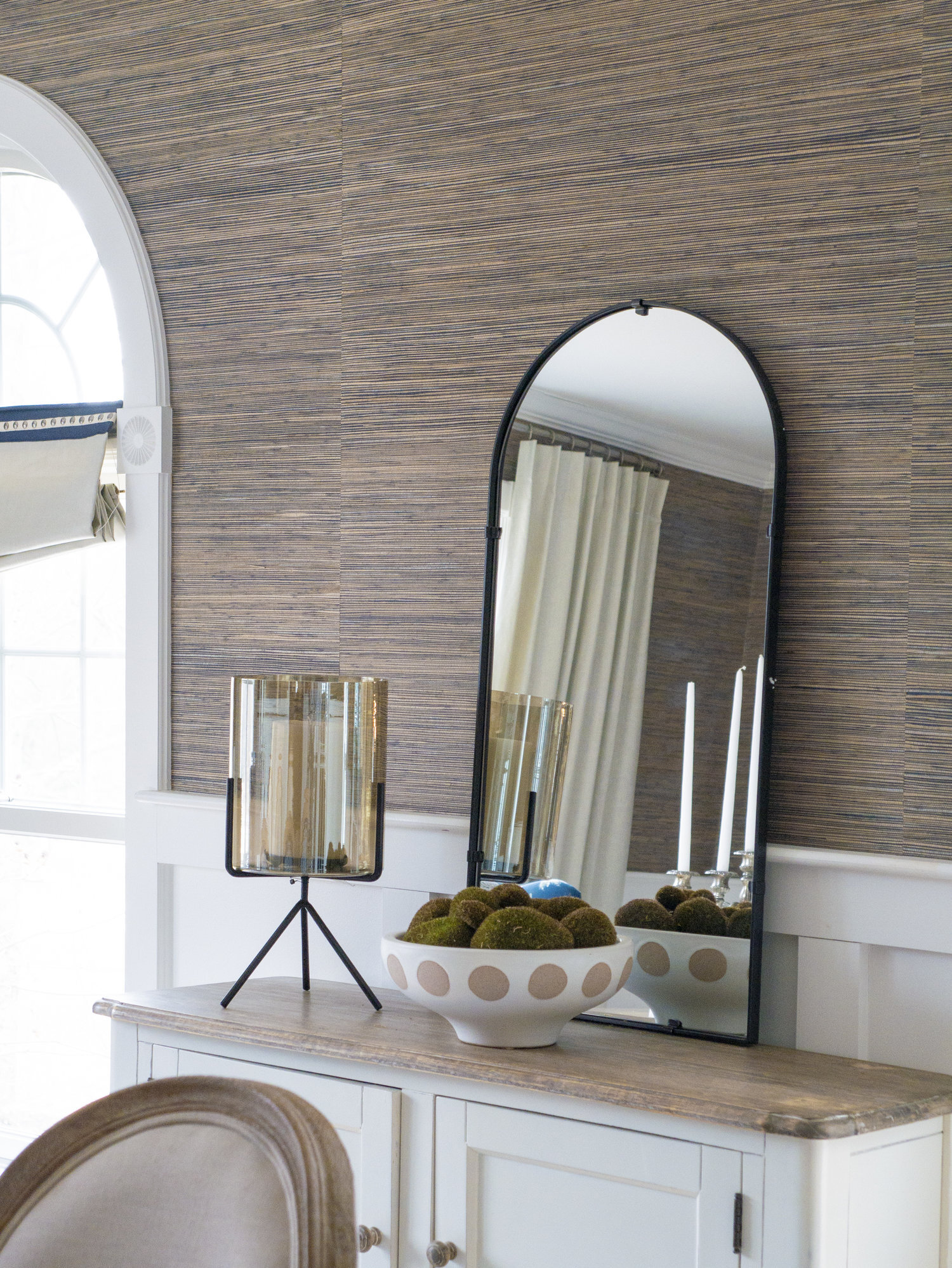 DINING-VIGNETTE-MIRROR.jpg