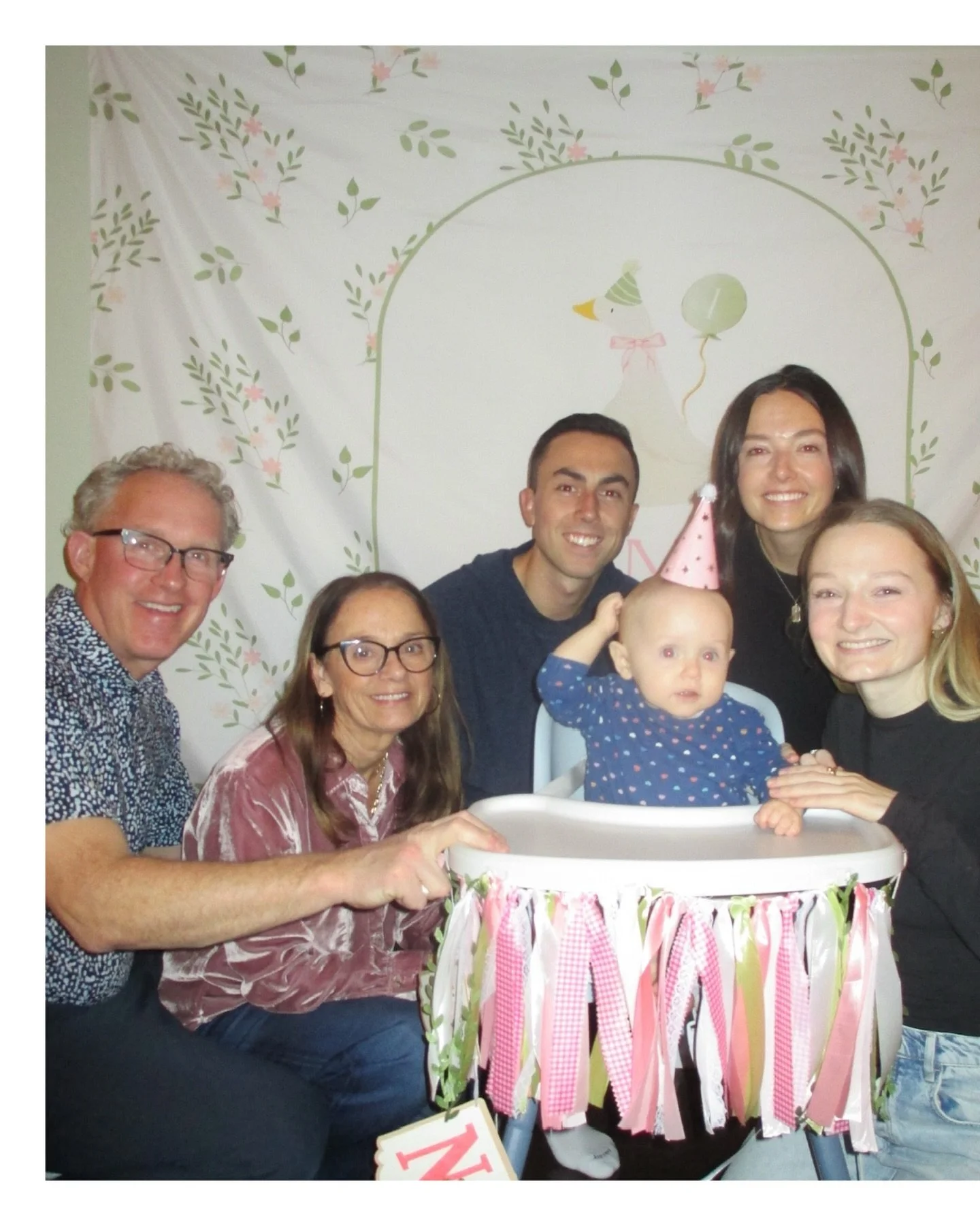 Some moments from this past weekend 📸 We celebrated sweet Ellie&rsquo;s first birthday with family and friends. Happy Birthday Ellie!🧸🩷🎉