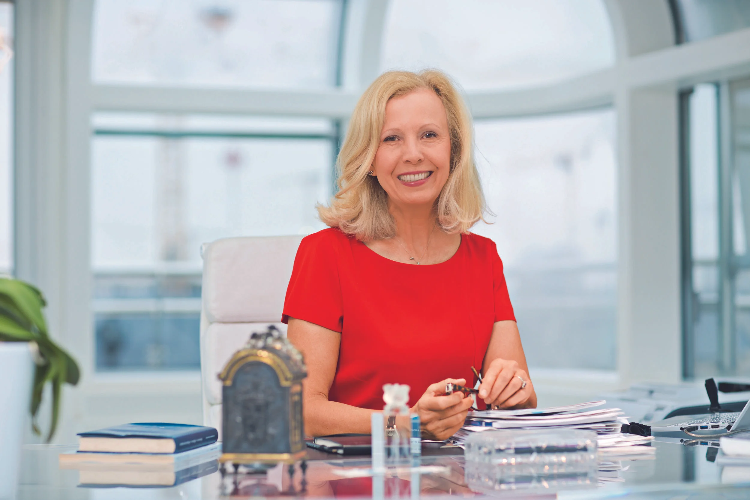 WENN SICH EIN HURRICANE NÄHERT - Interview mit Catherine von Fürstenberg-Dussmann, Vorsitzende des Stiftungsrates der Peter-Dussmann-Stiftung