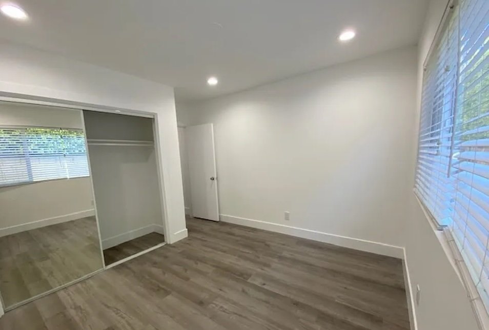 843 N. Orange Dr. Room.jpg